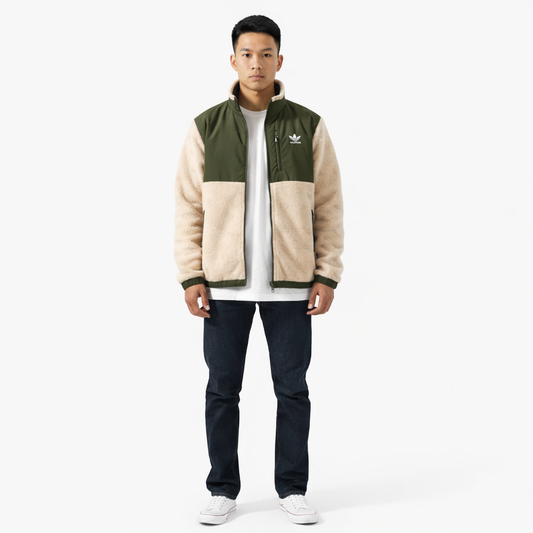 Adidas Originals Fleece Jacket – Modern Comfort and Urban Style