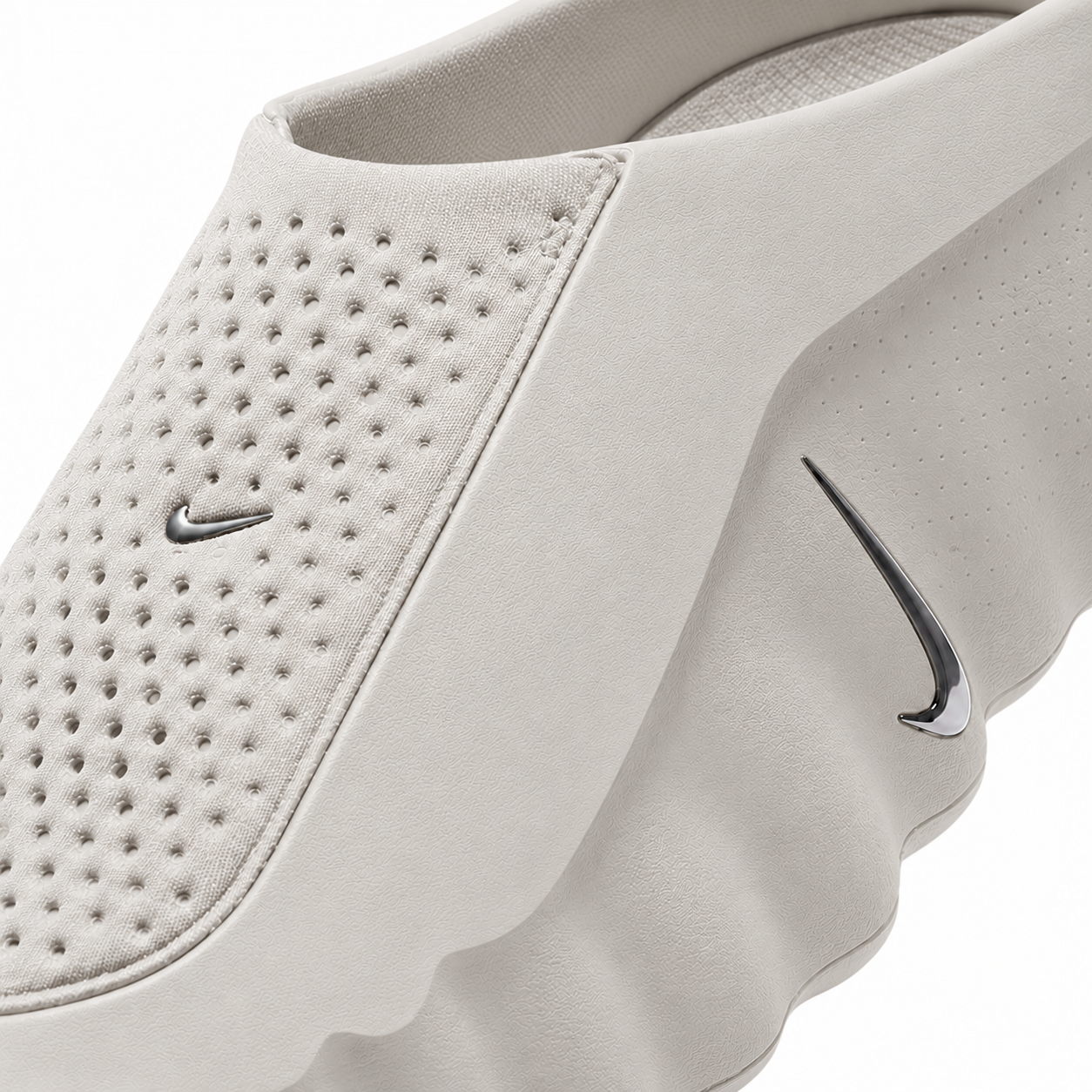 Nike Mind 001