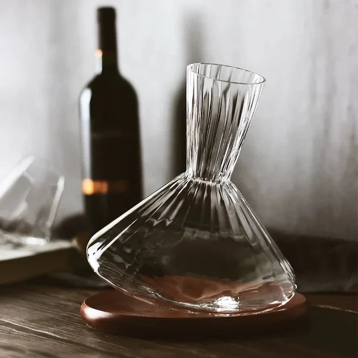 Decanter de Vinho Rotativo em Cristal com Base de Madeira 1500ml