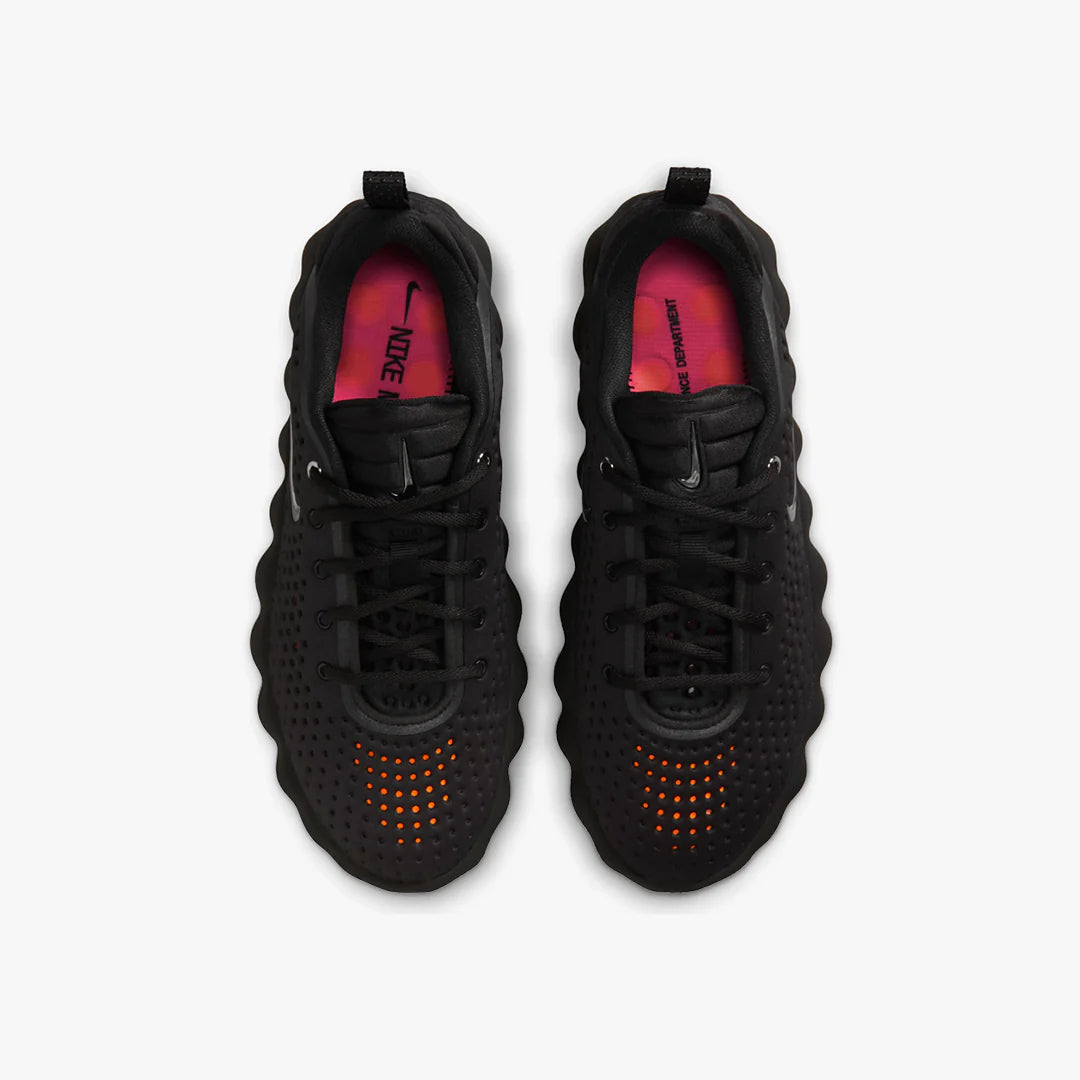 Nike Mind 002