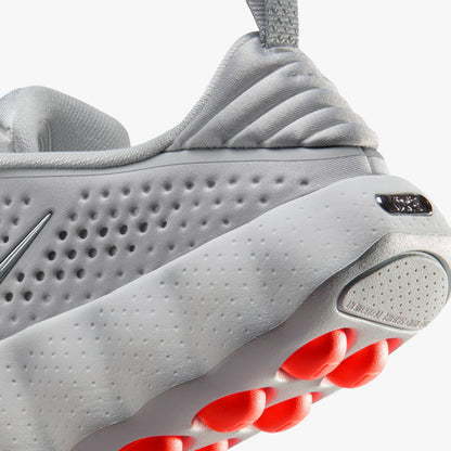 Nike Mind 002