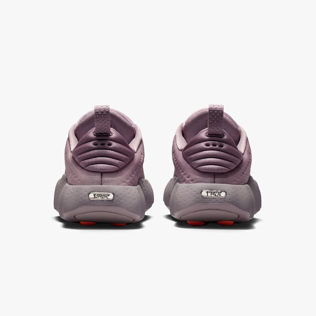 Nike Mind 002